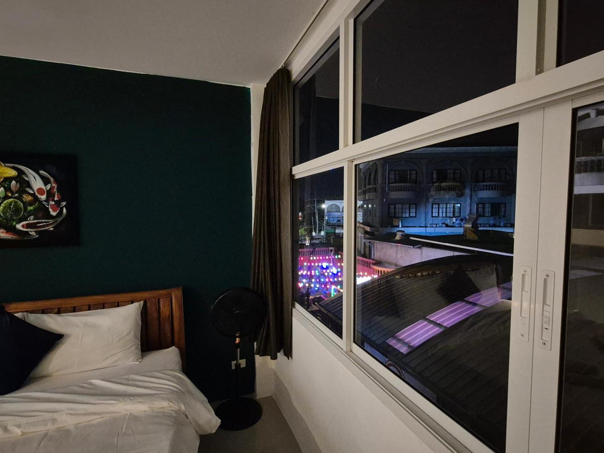 Dorothys Hotel Pattaya Luaran gambar