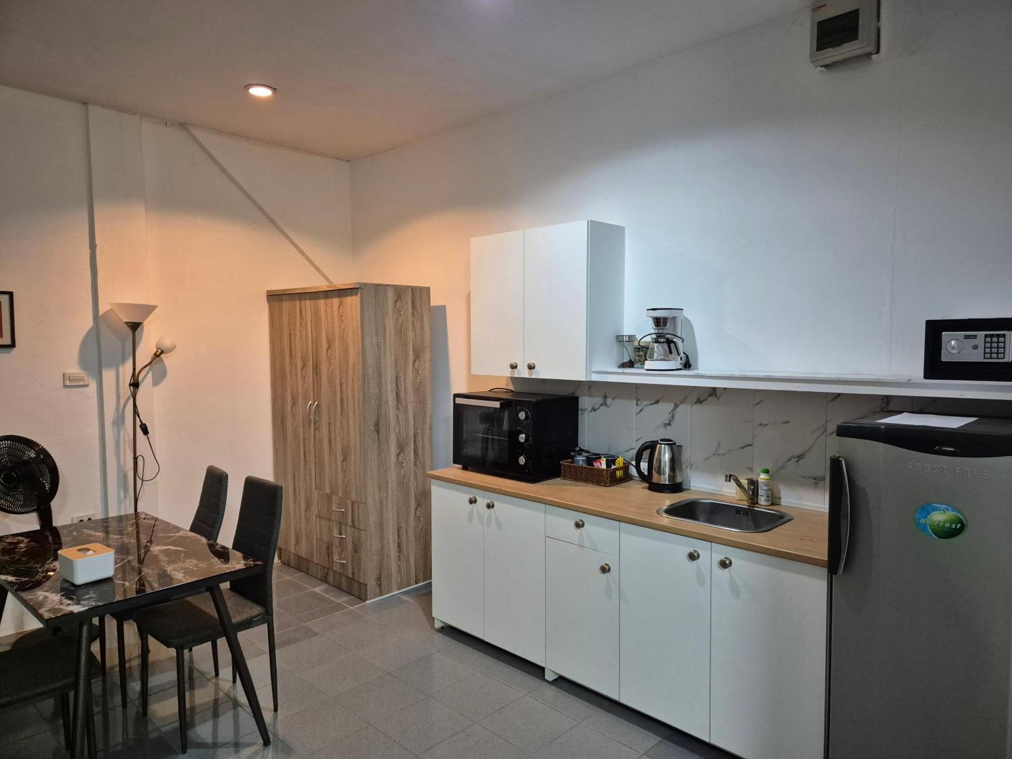 Dorothys Hotel Pattaya Luaran gambar