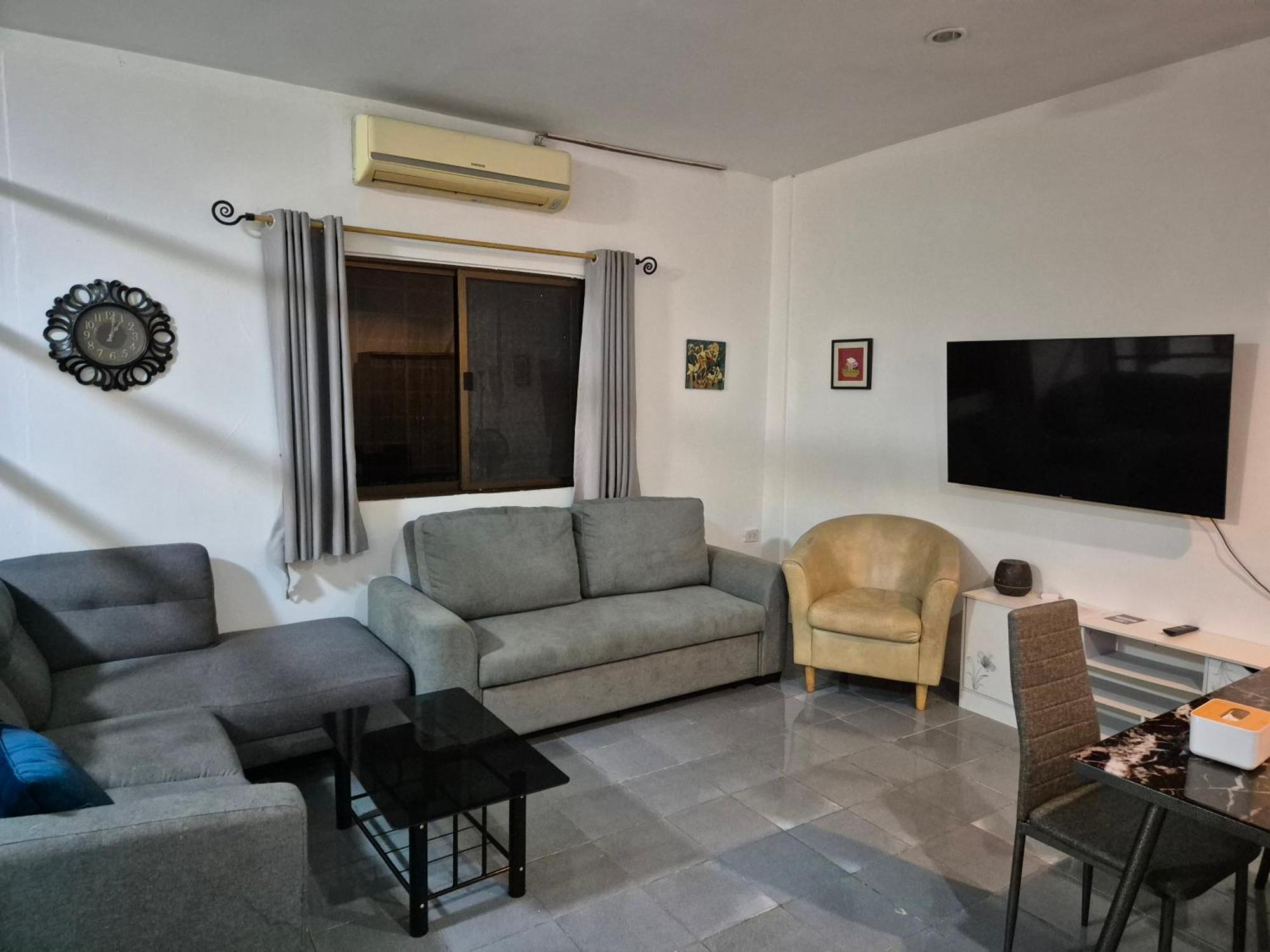Dorothys Hotel Pattaya Luaran gambar